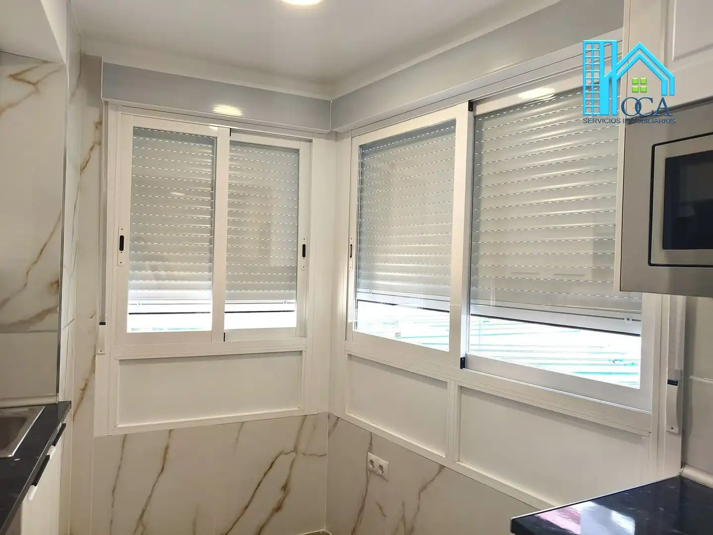 Habitación de Piso en venta en Móstoles con Aire acondicionado, Jardín privado y Piscina comunitaria