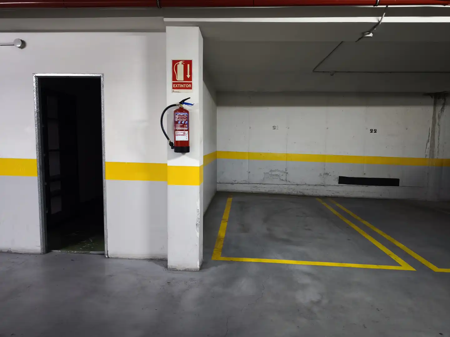 Parking of Flat for rent in  Logroño  with Heating and Storage room