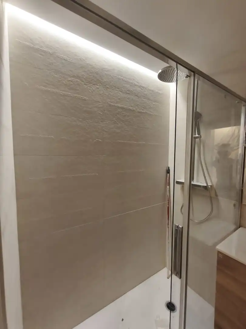 Bany de Apartament en venda en Ourense Capital  amb Aire condicionat, Calefacció i Parquet