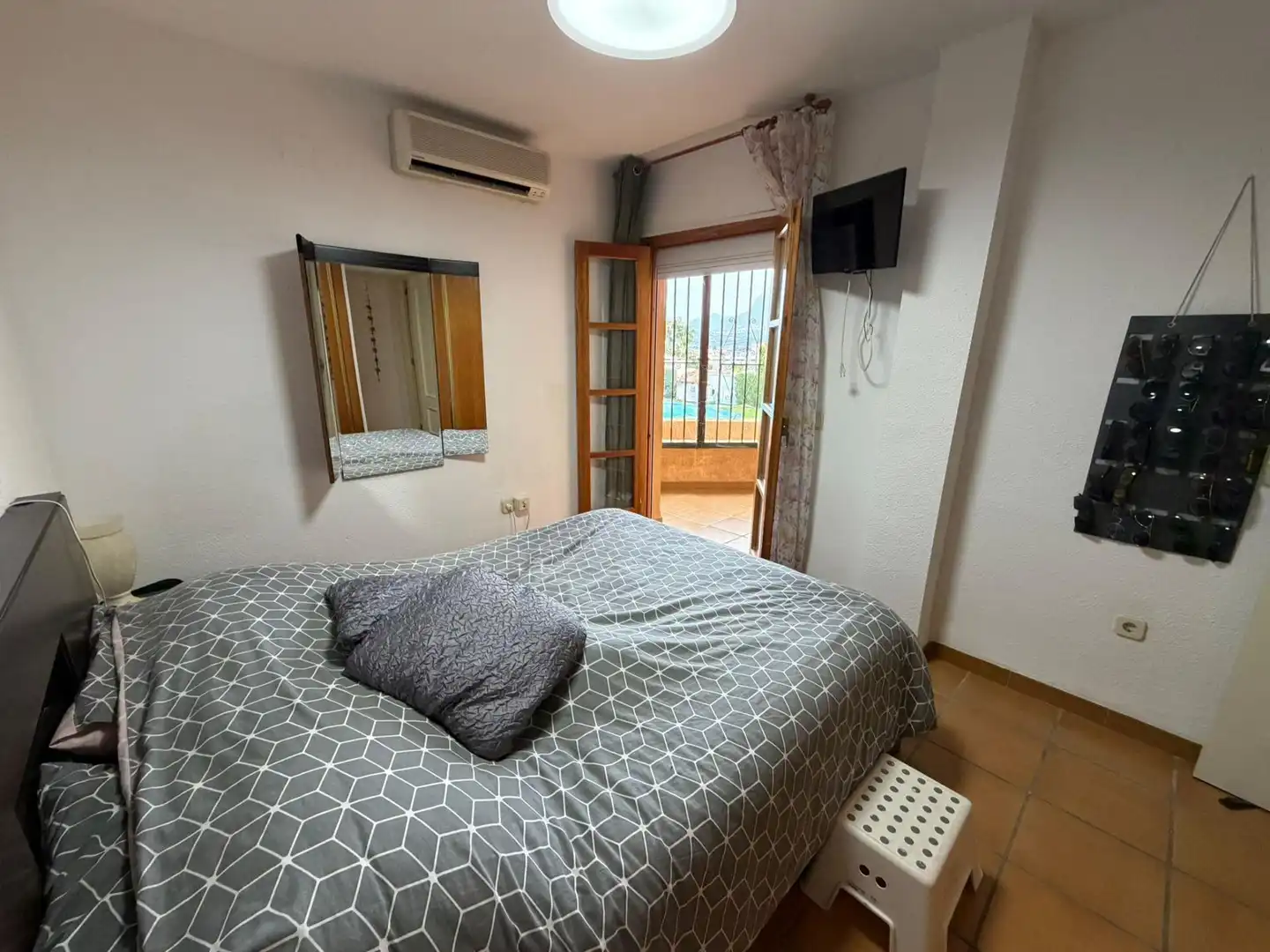 Bedroom of Ground floor for sale in L'Alfàs del Pi  with Air Conditioner, Private garden and Furnished