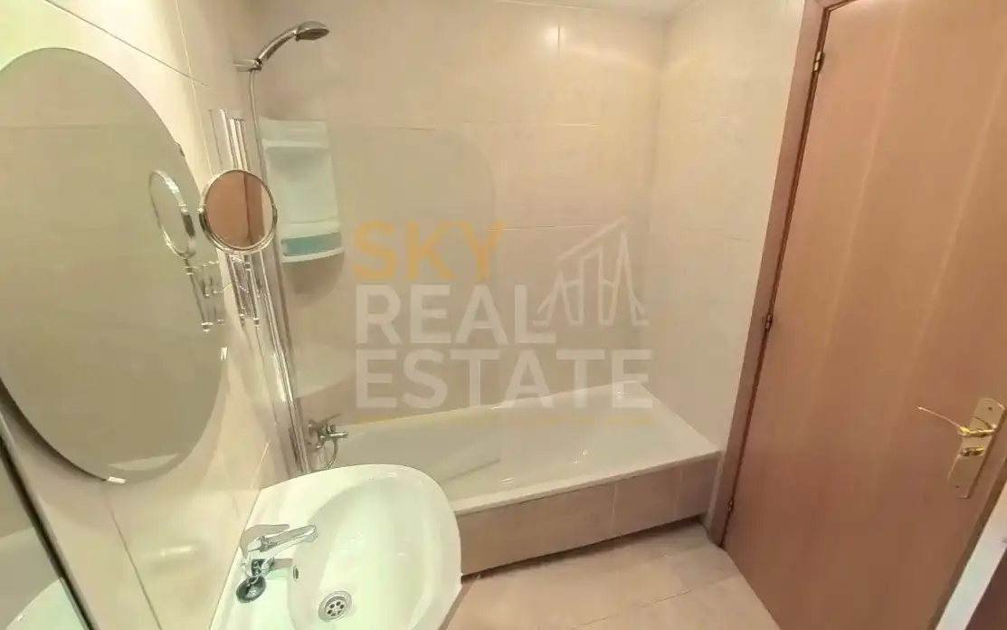 Baño de Ático en venta en Madrid con Aire acondicionado, Calefacción y Terraza