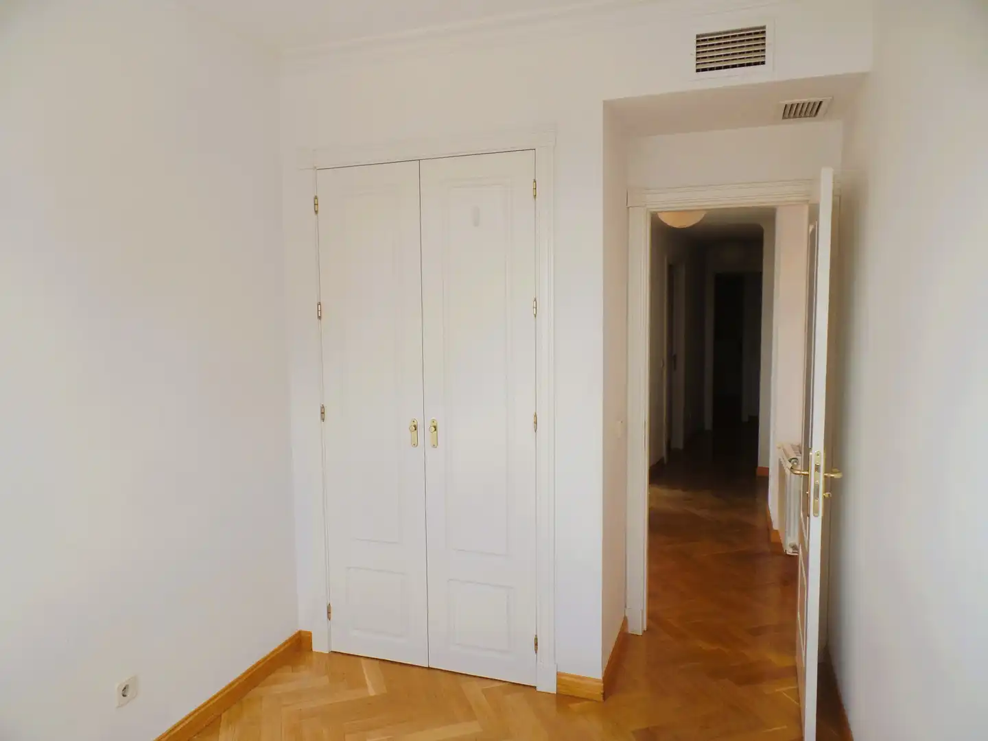 Piso en venta en Madrid con Aire acondicionado, Calefacción y Parquet