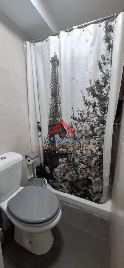 Baño de Piso en venta en Utrera con Aire acondicionado y Amueblado