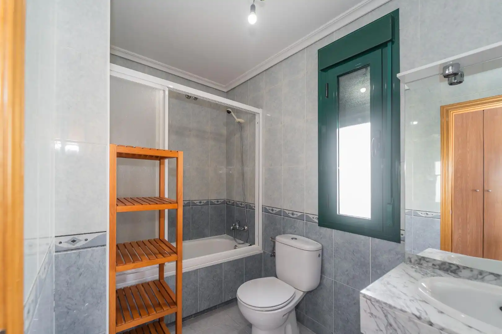 Baño de Casa adosada en venta en Magán con Aire acondicionado, Calefacción y Jardín privado