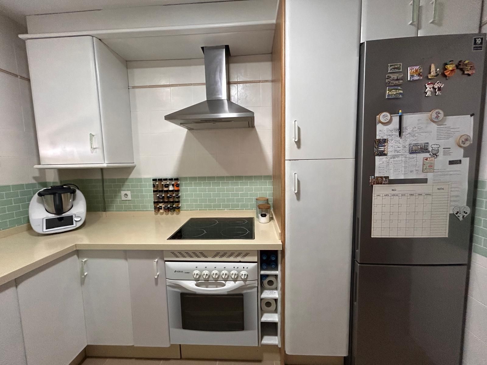 Kitchen of Flat for sale in Chiclana de la Frontera  with Air Conditioner and Storage room