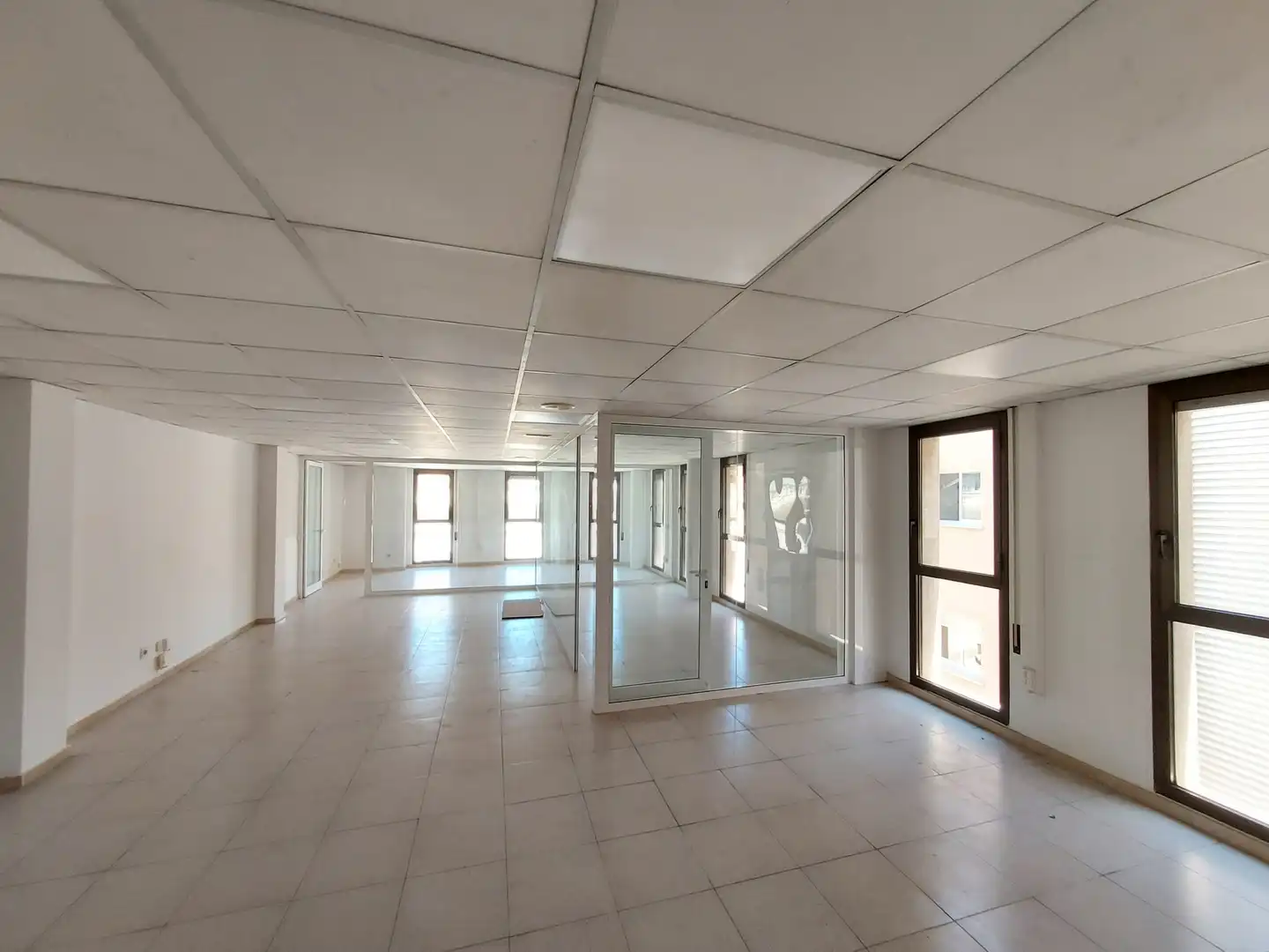 Oficina en venda en El Vendrell