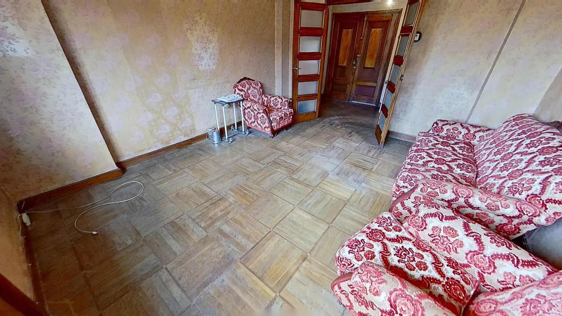 Sala de estar de Piso en venta en Oviedo  con Calefacción