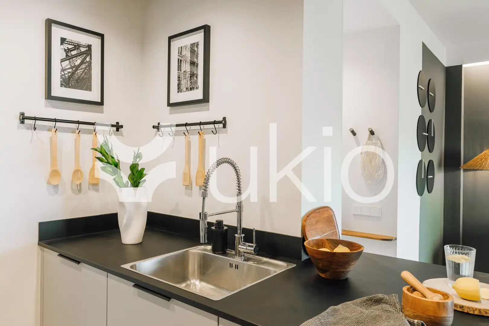 Kitchen of Flat for rent in Barcelona  with Air Conditioner, Heating and Furnished