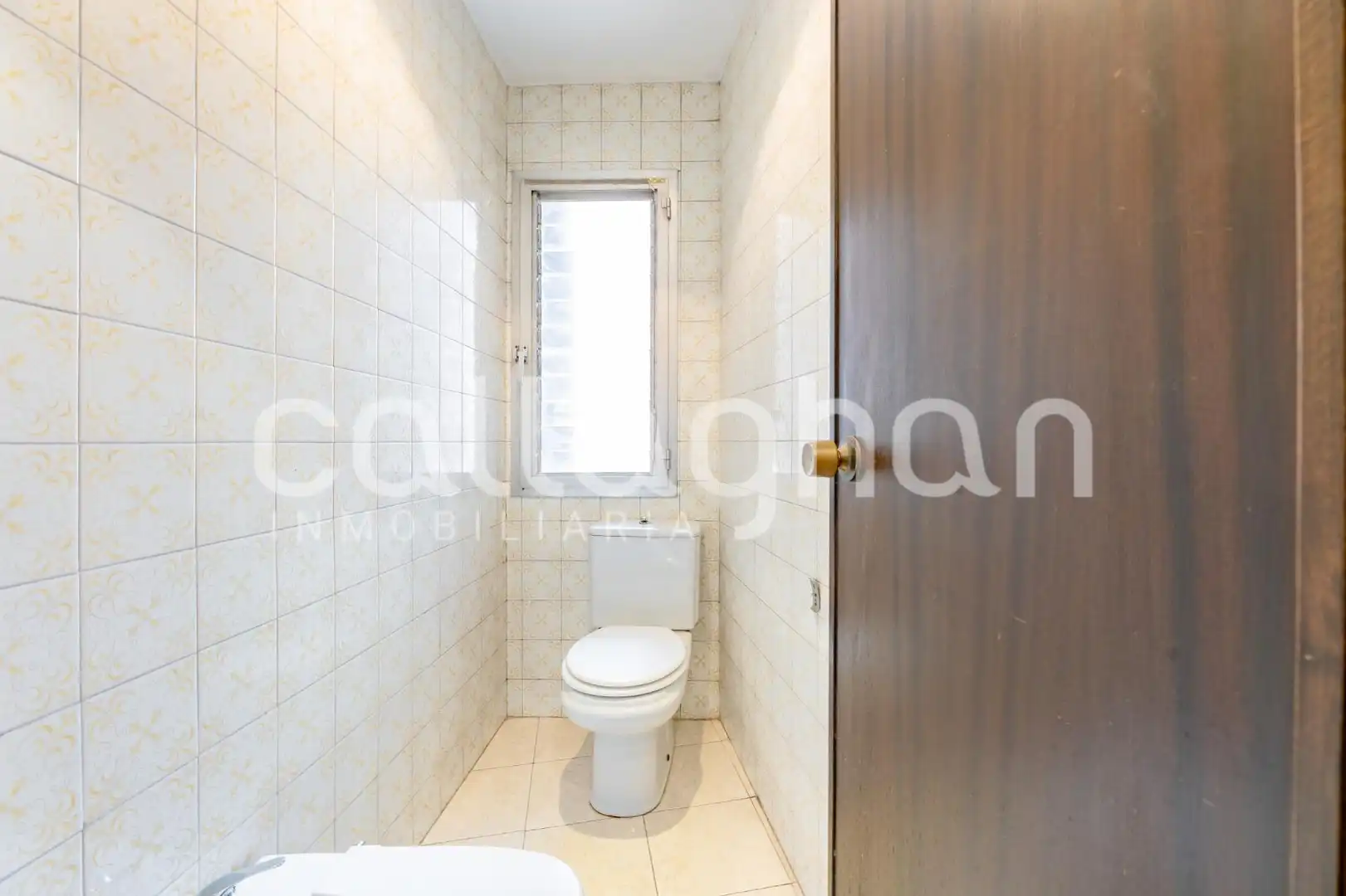 Bathroom of Flat for sale in Valencia