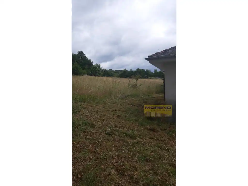 Finca rústica en venda en Paradela