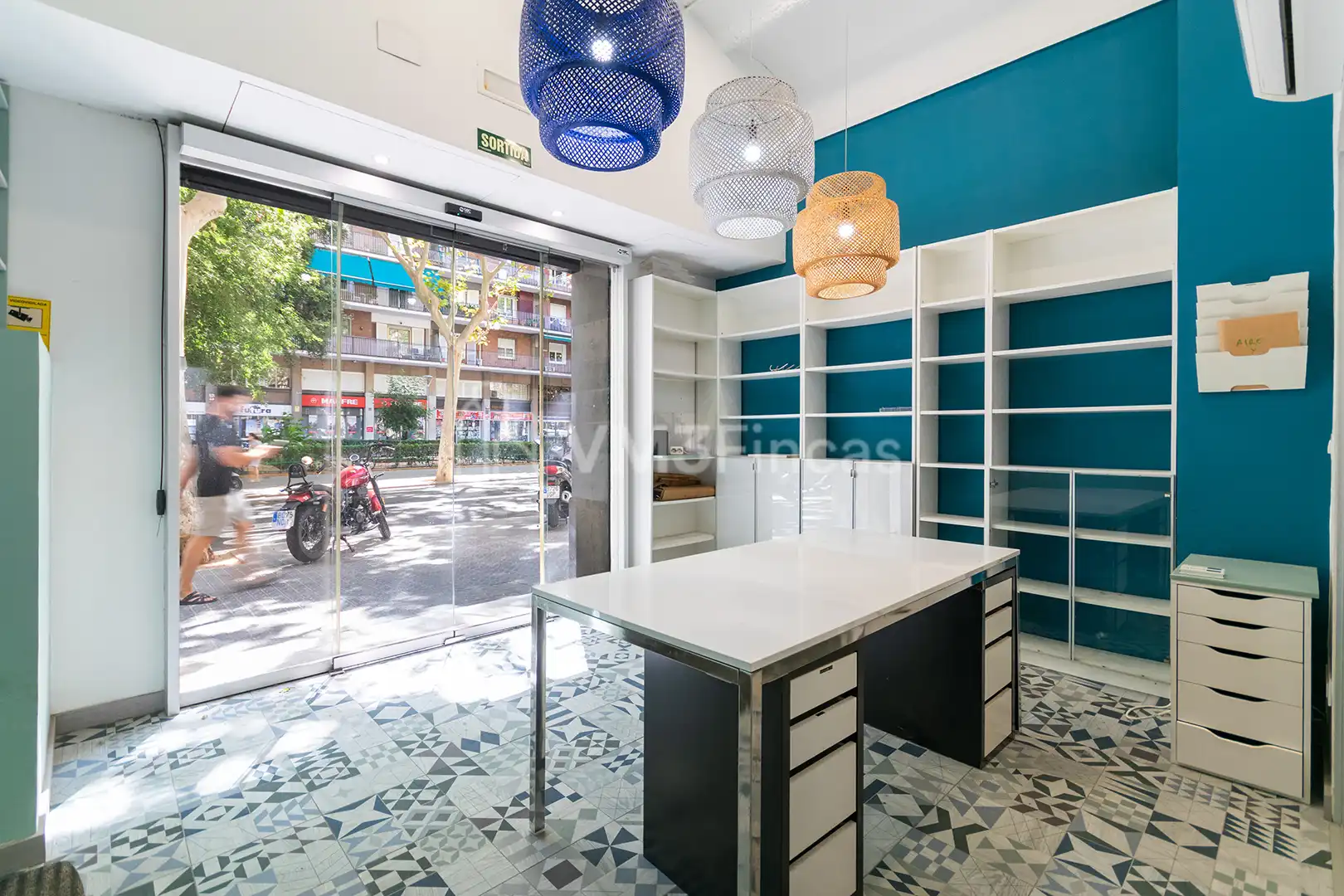 Büro zur Miete in Barcelona mit Klimaanlage und Heizung