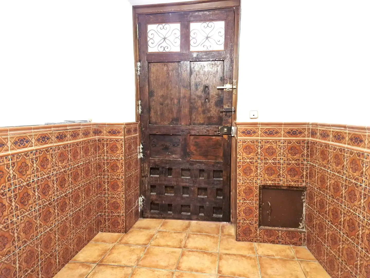 Maisonette zum Verkauf in Toledo mit Klimaanlage, Heizung und Terrasse