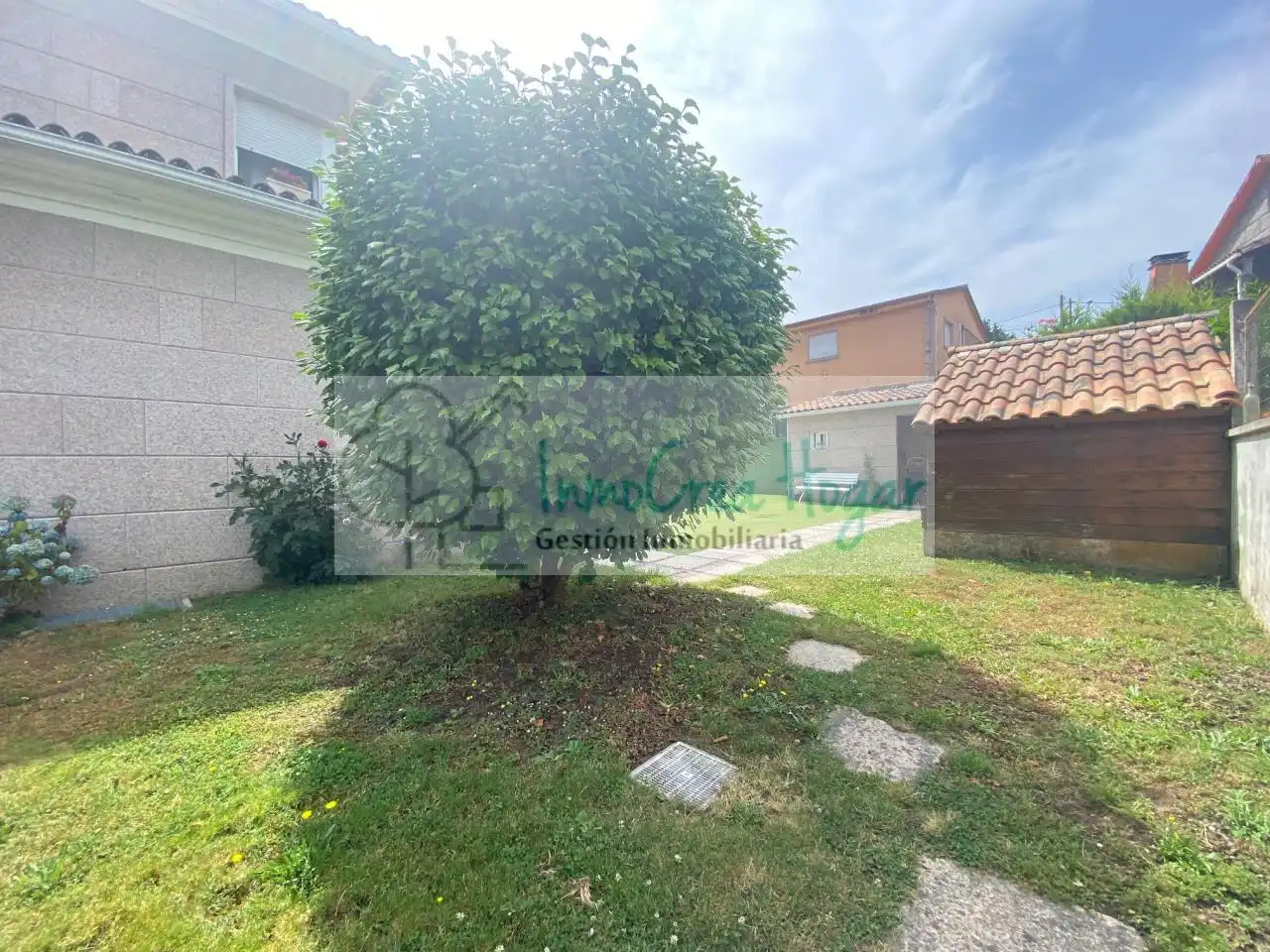 Garden of Houses for sale in Mos  with Heating, Private garden and Storage room