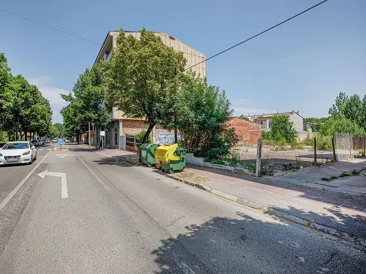 Residential land for sale in Avinguda de Santa Coloma 31, imagen 4