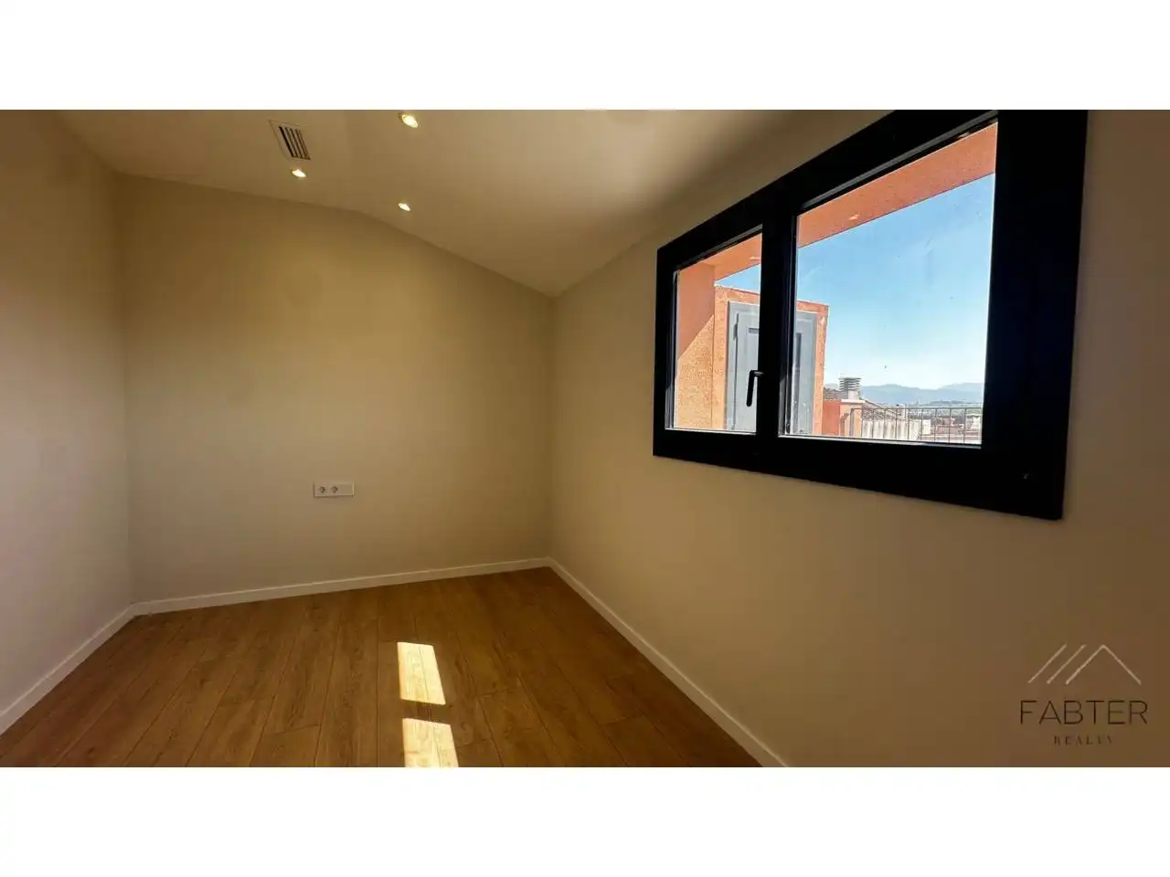 Dúplex amb terrassa en venda a Calle Anselm Clavé, imagen 16