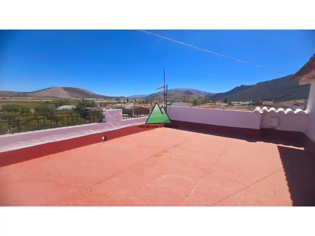 Vista exterior de Piso en venta en Zafarraya con Terraza y Balcón