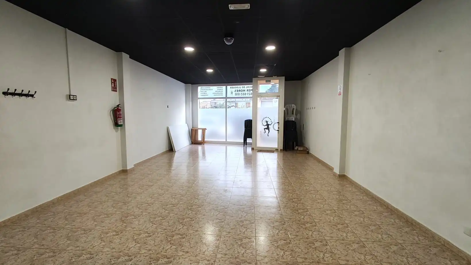 Local en venda a Esportiva, Deltebre