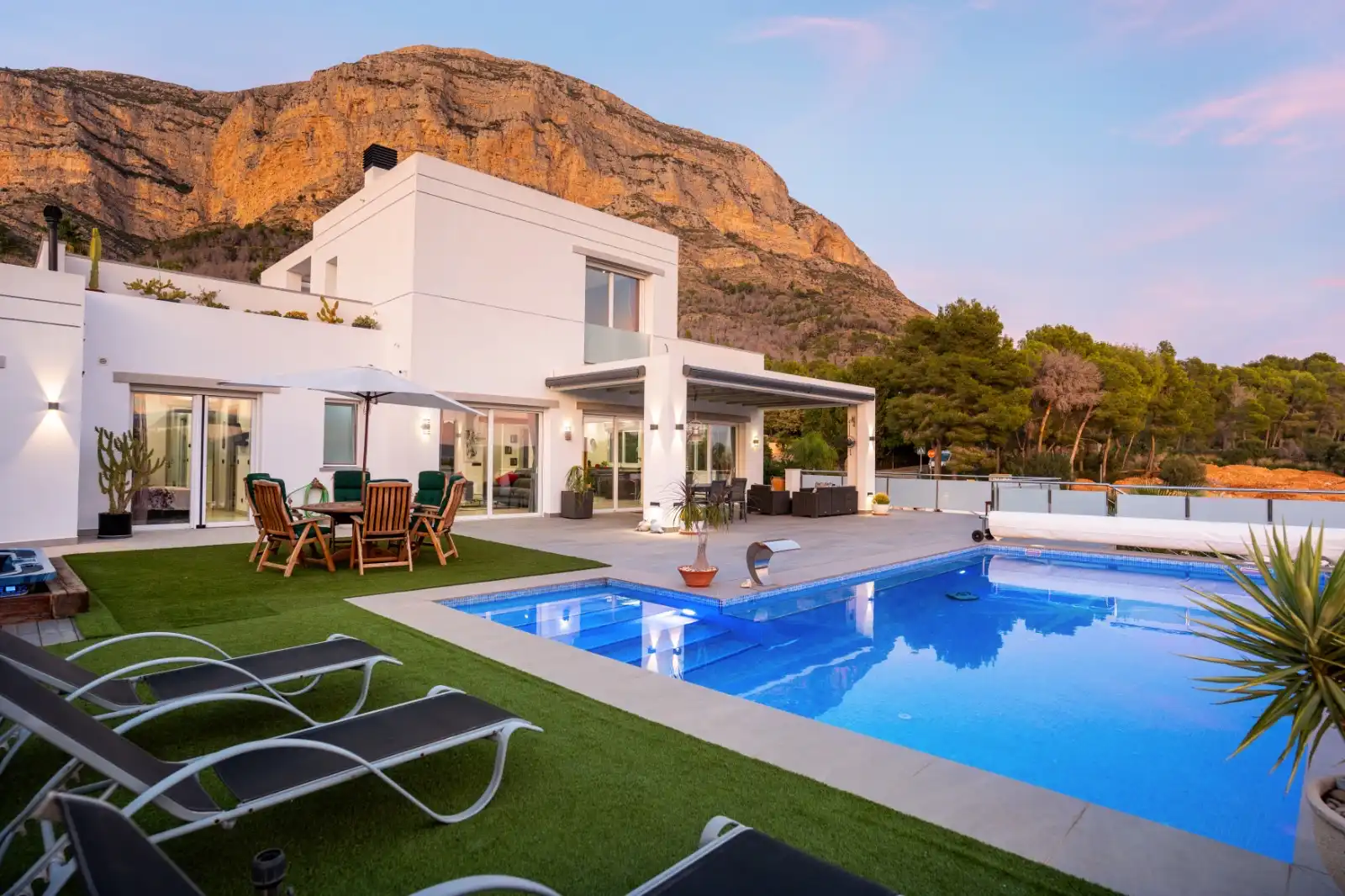 Piscina de Casa o xalet en venda en Jávea / Xàbia amb Aire condicionat, Calefacció i Jardí privat