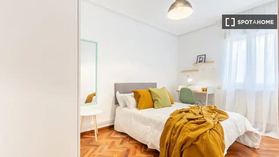 Habitación de Piso para compartir en Madrid con Aire acondicionado, Calefacción y Terraza