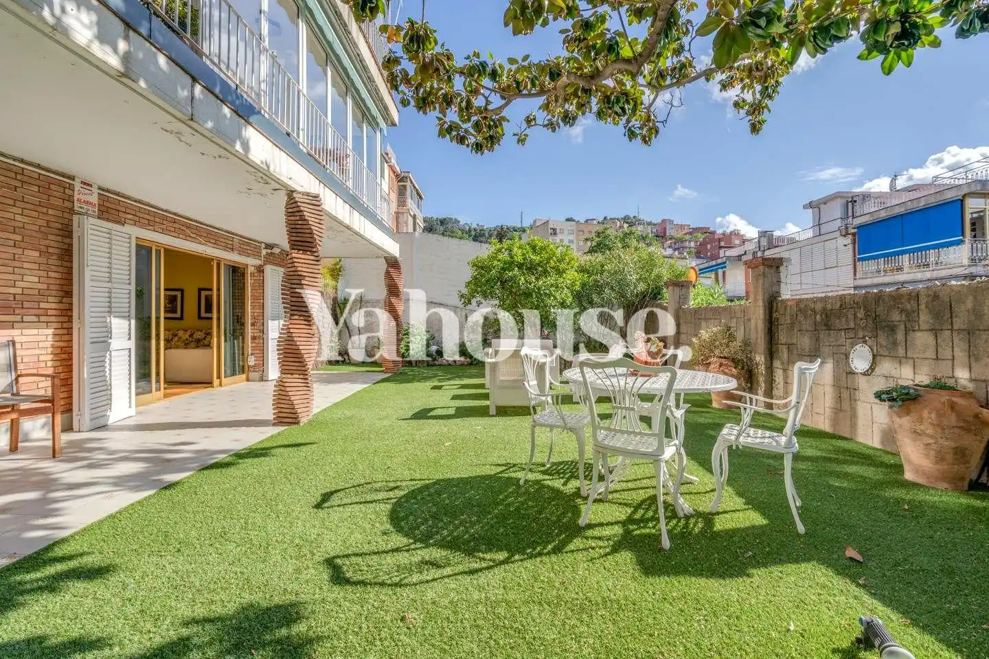 Terrassa de Planta baixa en venda en Barcelona amb Jardí privat i Parquet