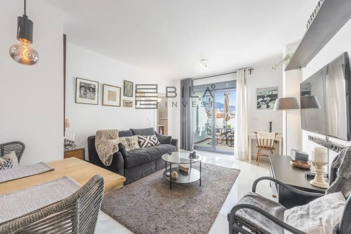 Ático con ascensor en venta en C/ Marbella