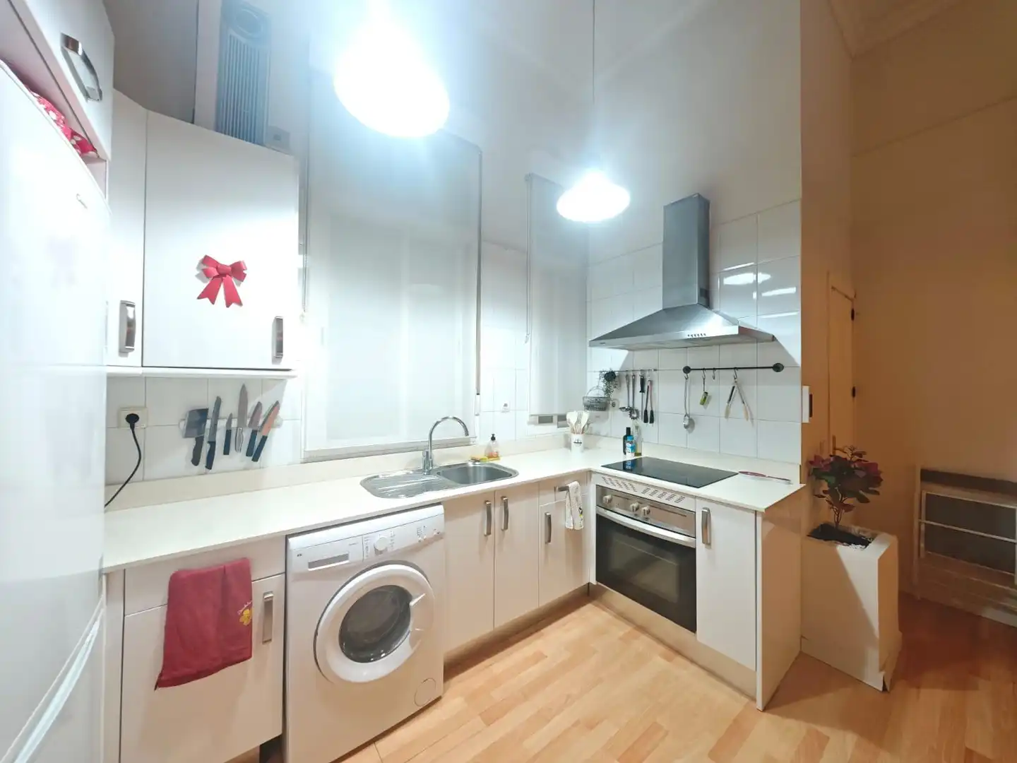 Cuina de Apartament de lloguer en Madrid amb Calefacció