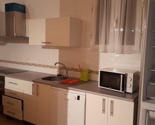 Kitchen of Flat to rent in Villarrobledo  with Air Conditioner