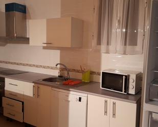 Kitchen of Flat to rent in Villarrobledo  with Air Conditioner, Heating and Parquet flooring