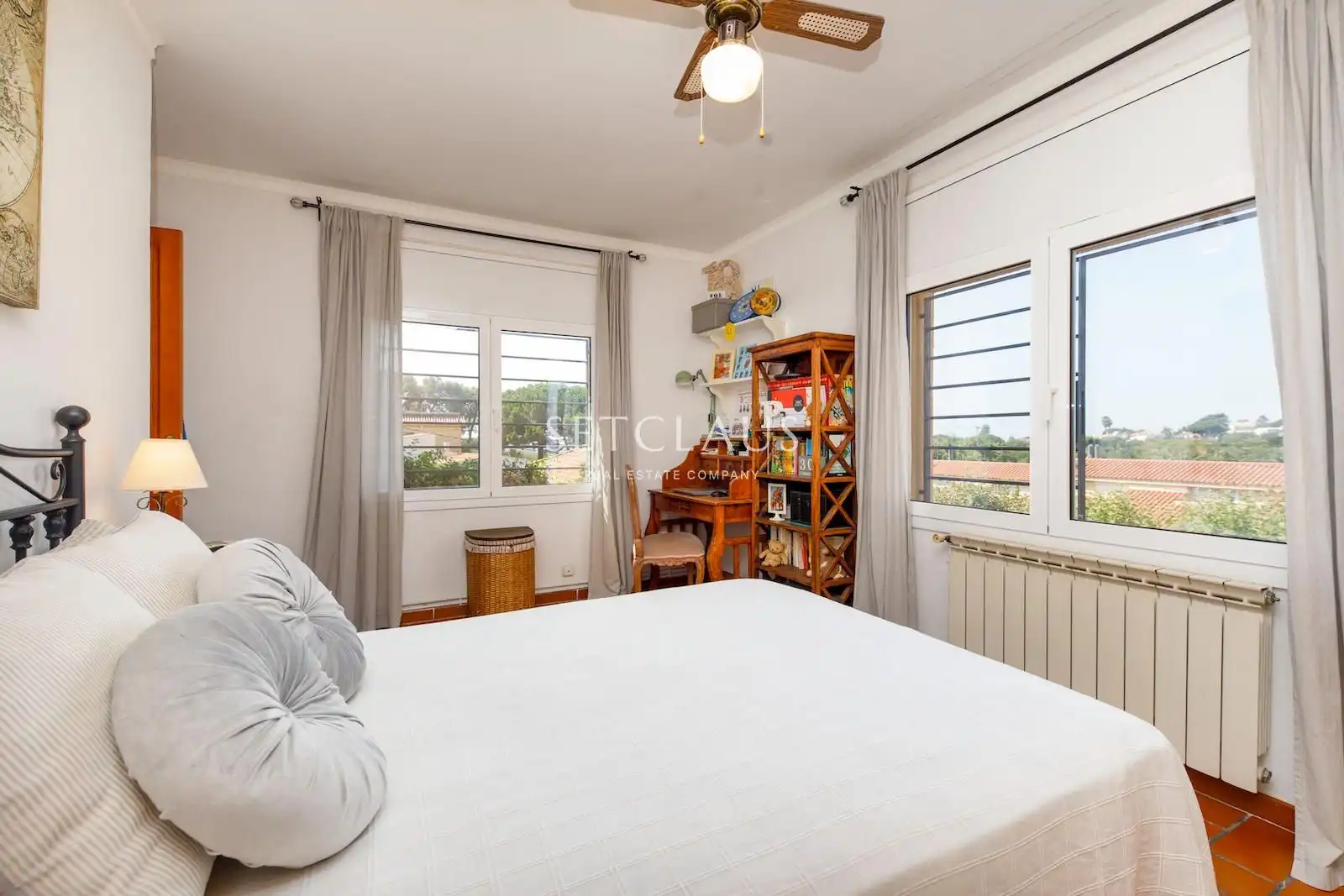 Dormitori de Casa o xalet en venda en El Masnou amb Aire condicionat, Calefacció i Jardí privat