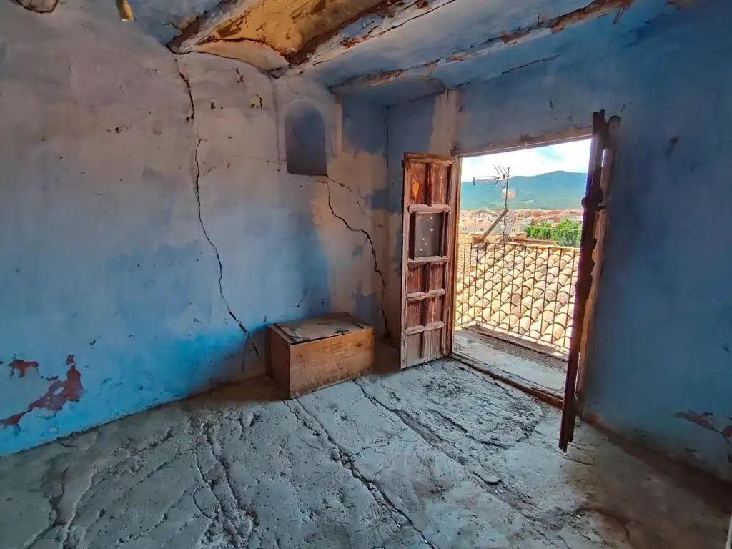 Casa rústica amb terrassa en venda a Valderrobres, imagen 9