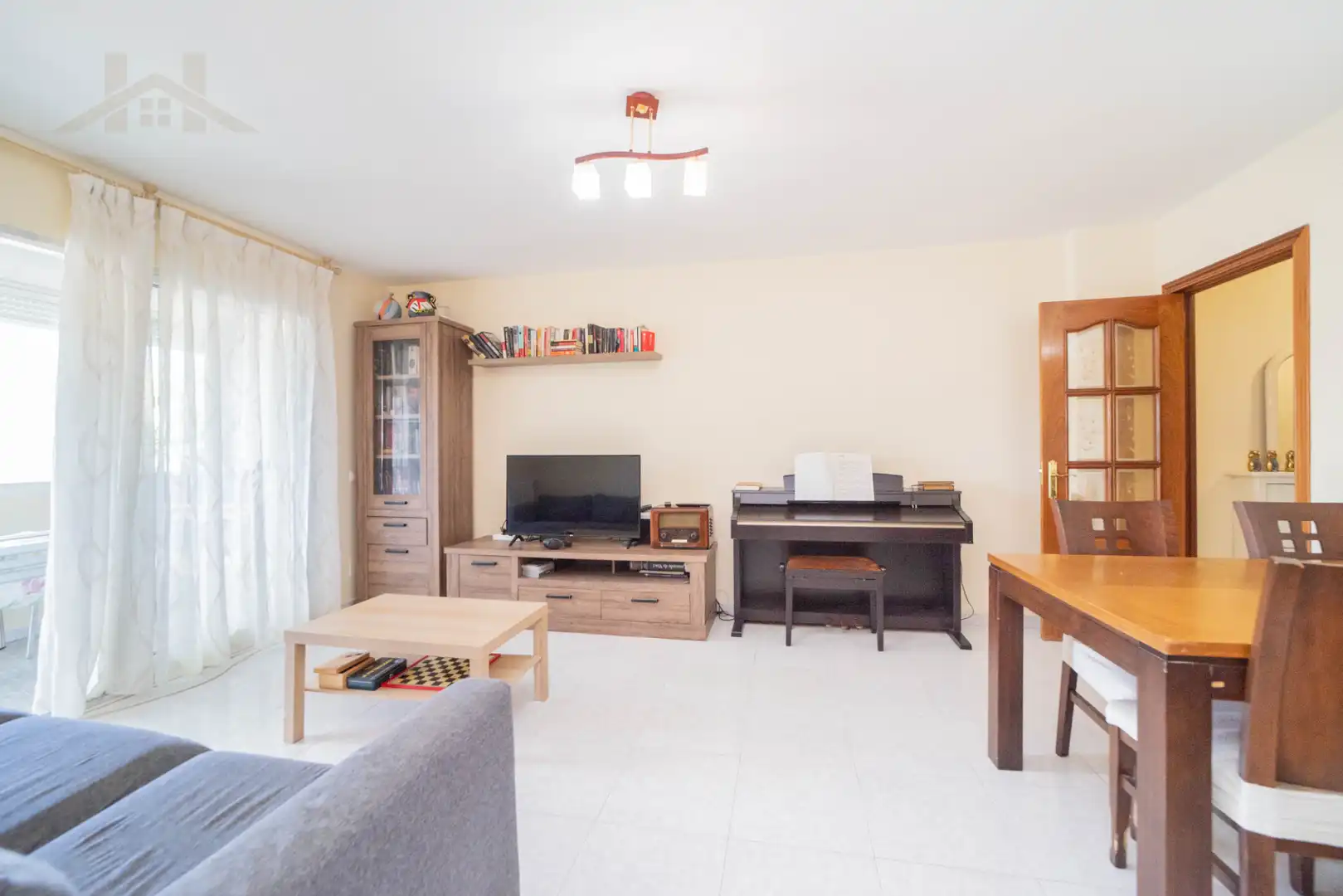Living room of Flat for sale in Móstoles  with Heating, Terrace and Furnished