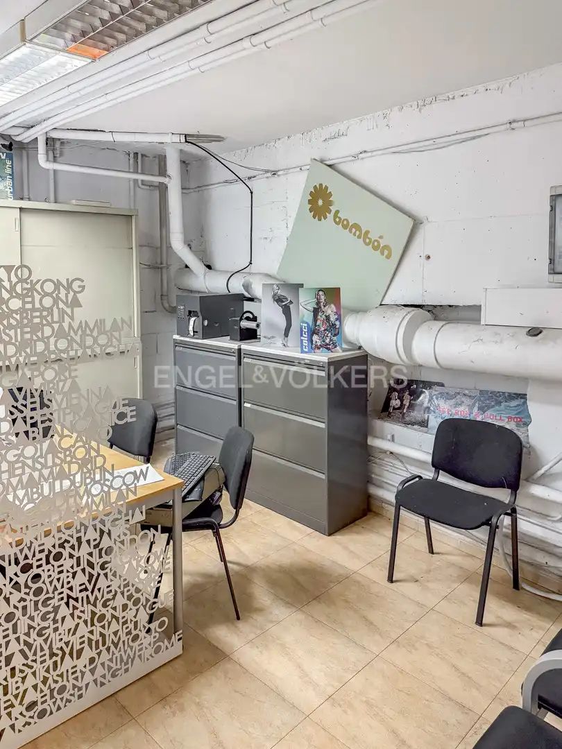 Nave industrial en venta en Eixample, imagen 2