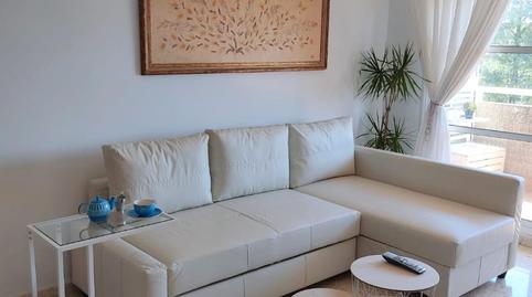 Foto 3 de Piso en venta en Avenida Bajo de Guía, 18, Centro - Calzada - Cabo Noval, Cádiz