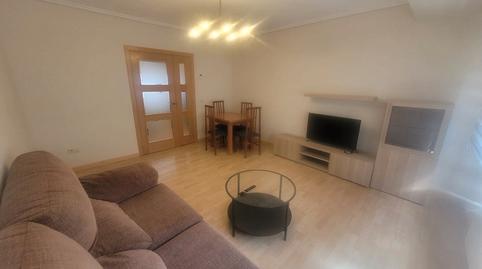 Foto 2 de Piso de alquiler en Calle del Cristo del Mercado, José Zorrilla - Padre Claret, Segovia Capital