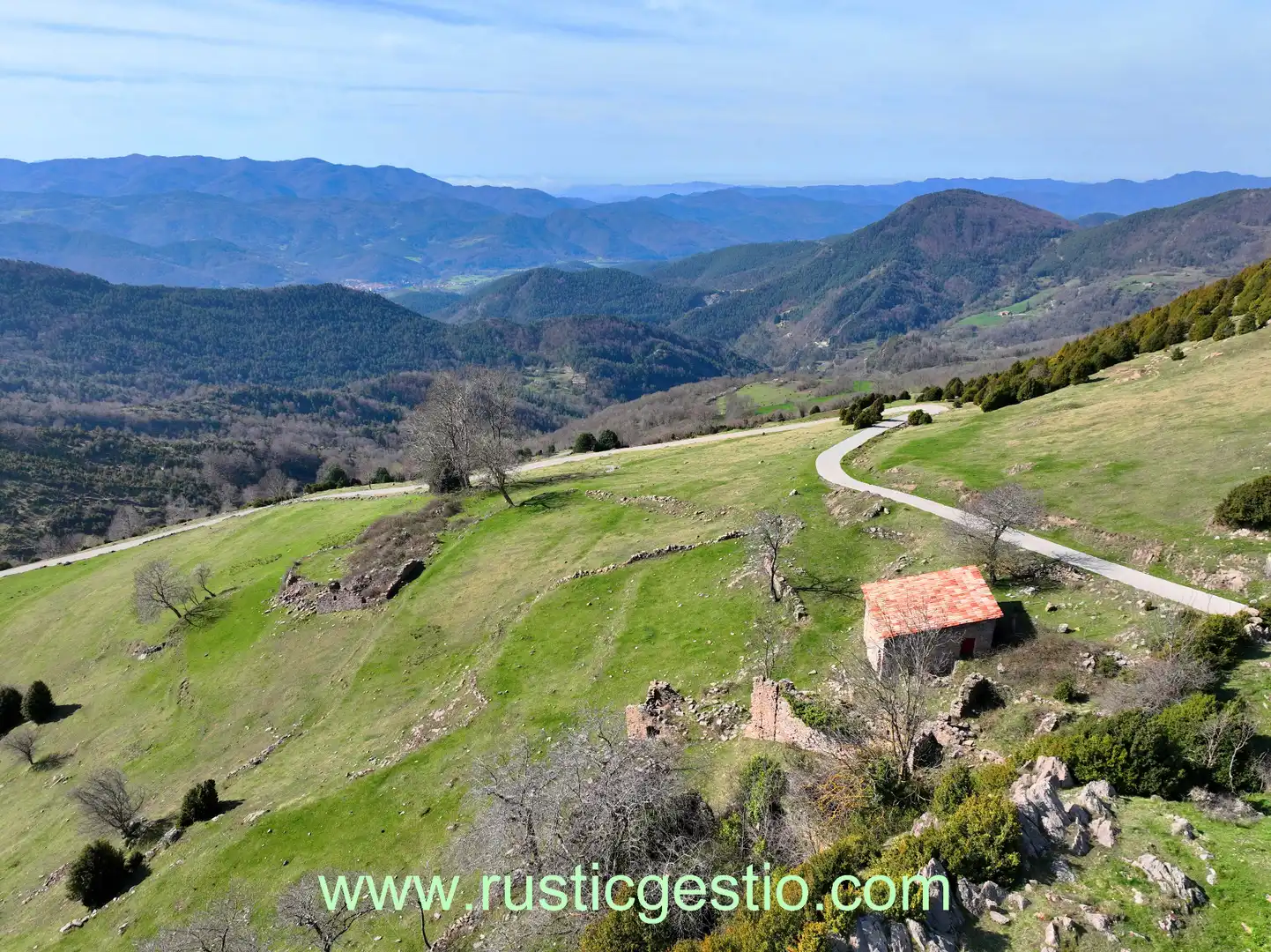 Vista exterior de Finca rústica en venta en Ogassa con Jardín privado y Terraza