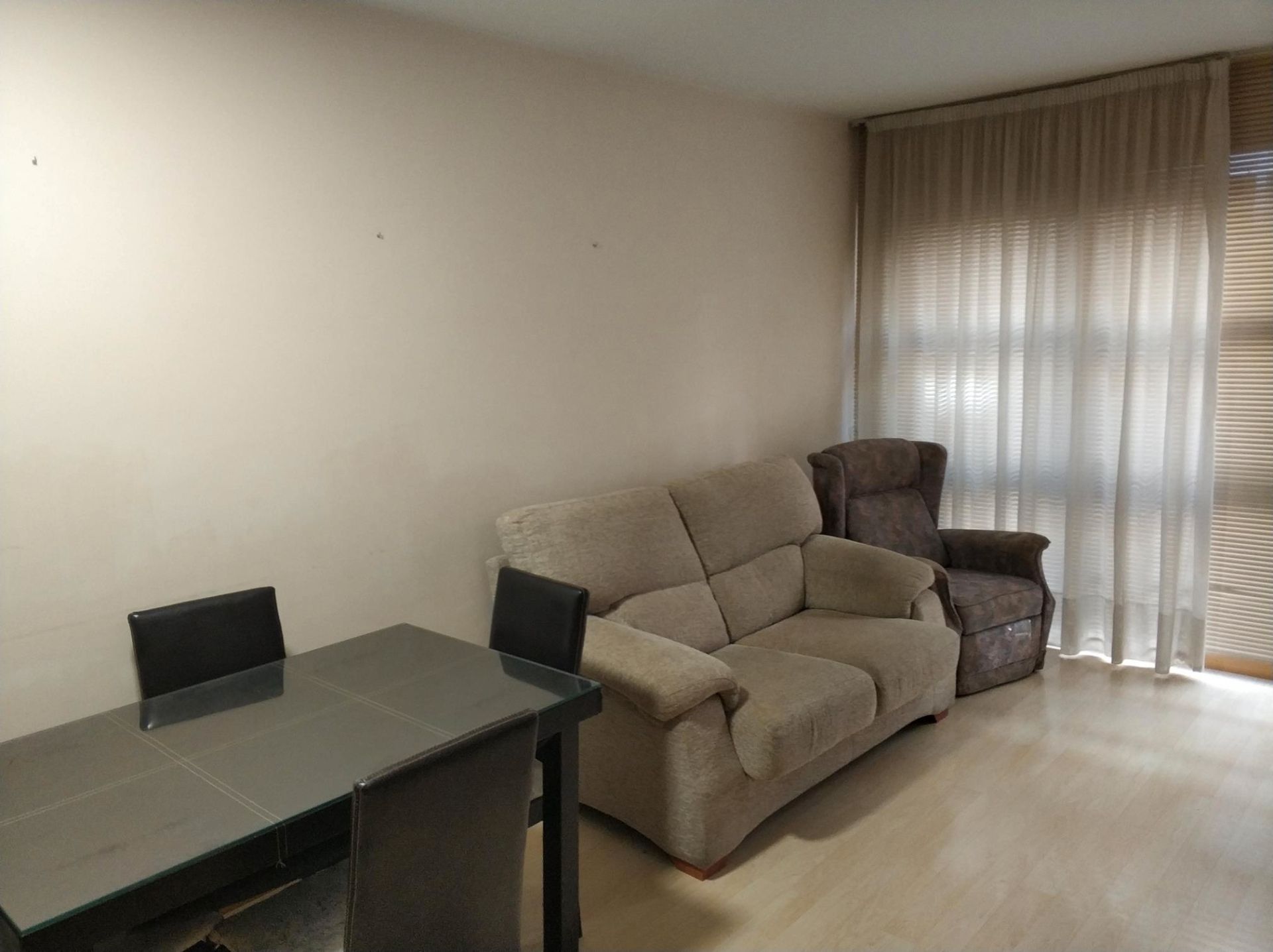 Sala d'estar de Estudi en venda en Castellón de la Plana / Castelló de la Plana amb Aire condicionat, Moblat i Forn