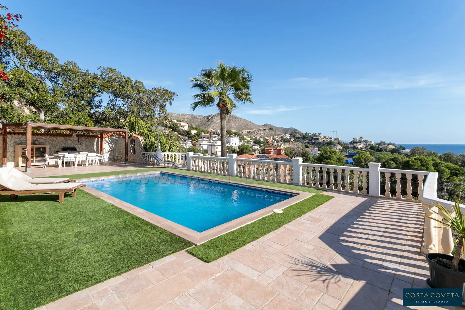 Swimming pool of Houses for sale in El Campello  with Air Conditioner, Private garden and Terrace