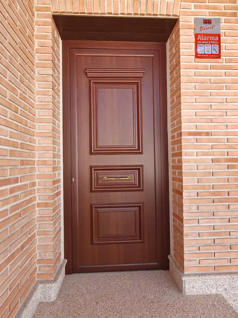 Casa adosada en venda en Erustes