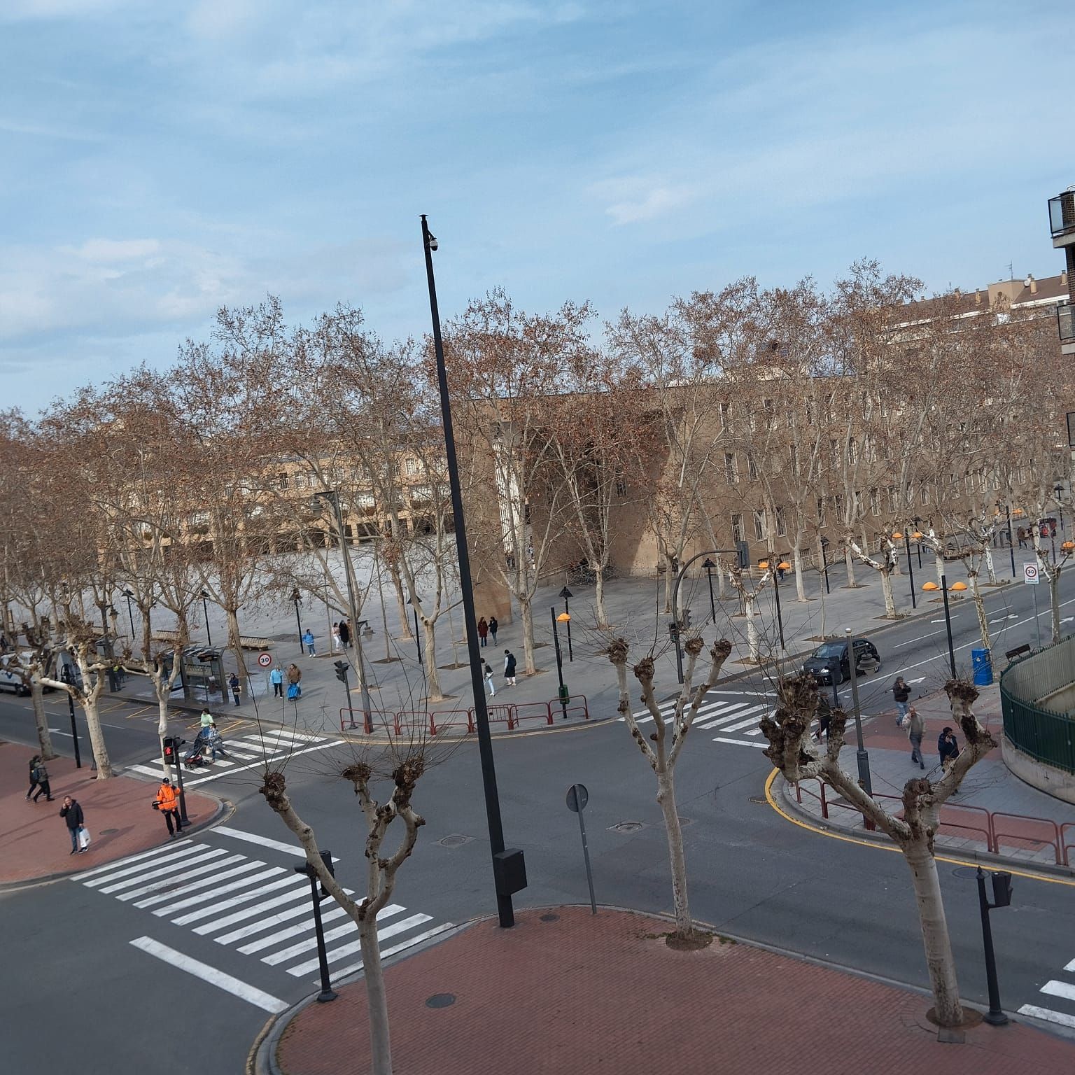 Vista exterior de Piso en venta en  Logroño