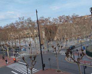 Vista exterior de Pis en venda en  Logroño