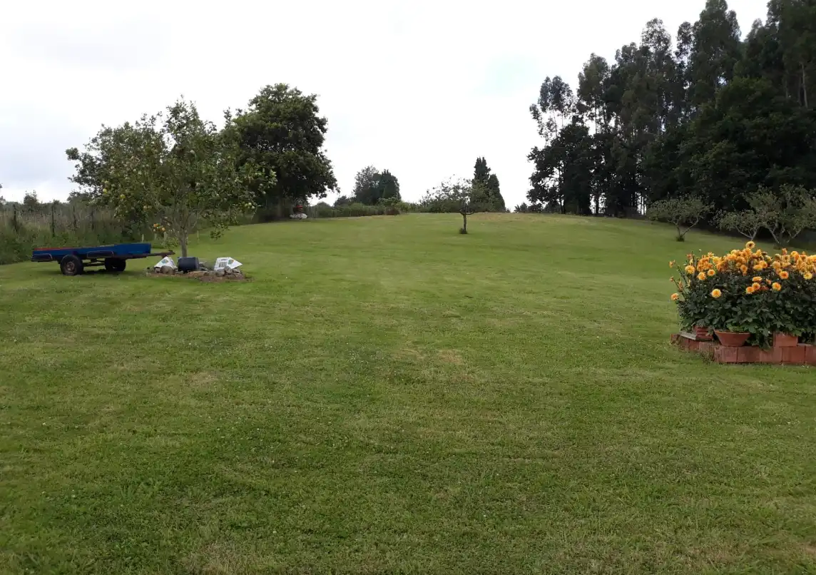 Terreny residencial en venda a Colunga, imagen 2