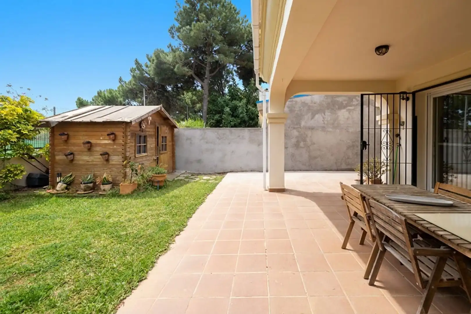 Terrace of Detached homes for sale in Marbella  with Air Conditioner, Heating and Private garden