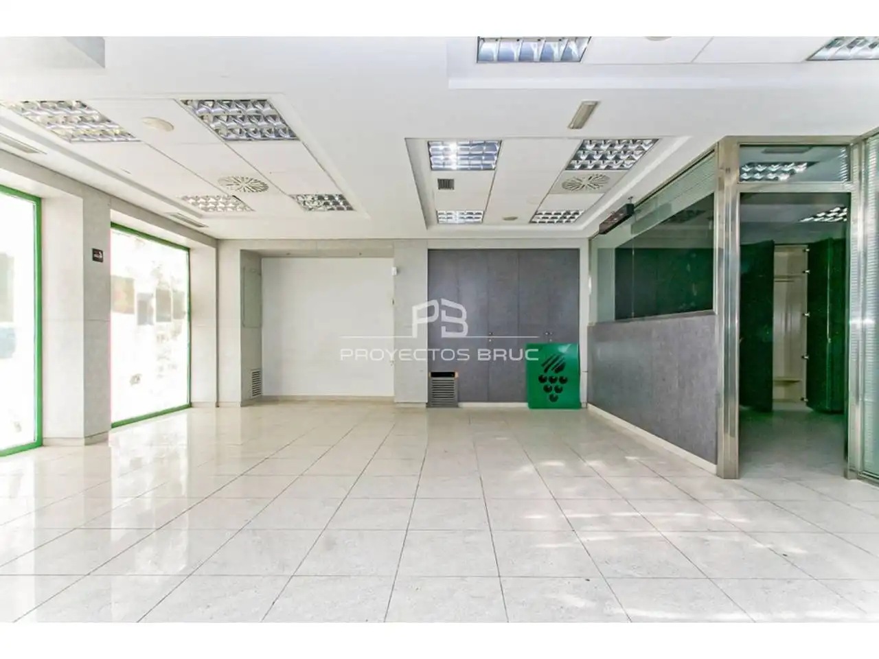 Locale commerciale in vendita a Plaza Vila, imagen 13
