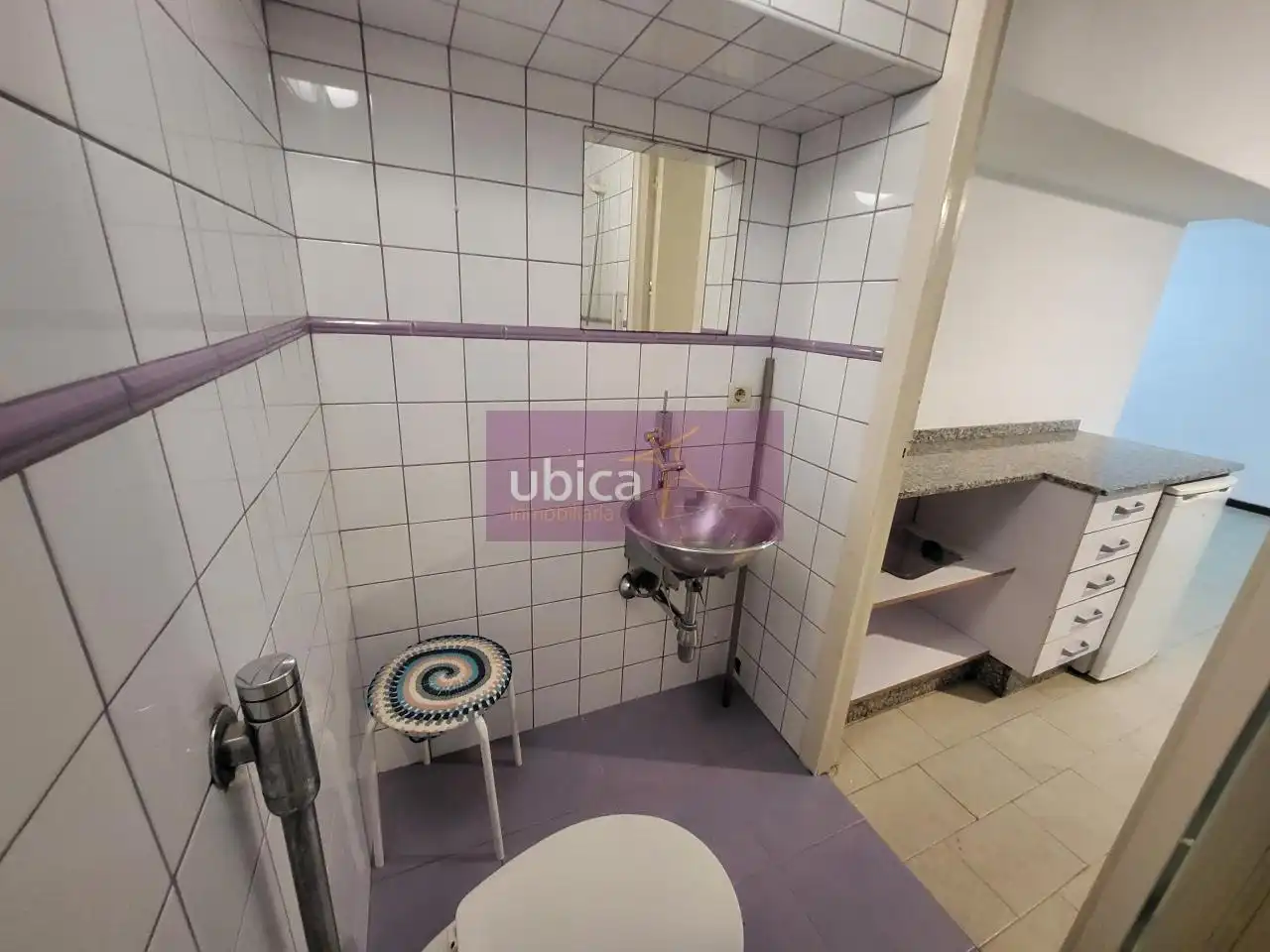 Bathroom of Flat for sale in Vigo 