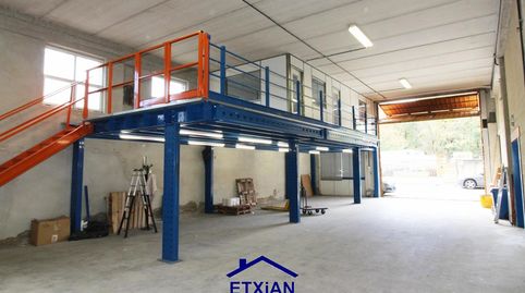 ZUBILLAGA Oñati  2 Pabilioi industrial ALOKAGAI edo salgai.
