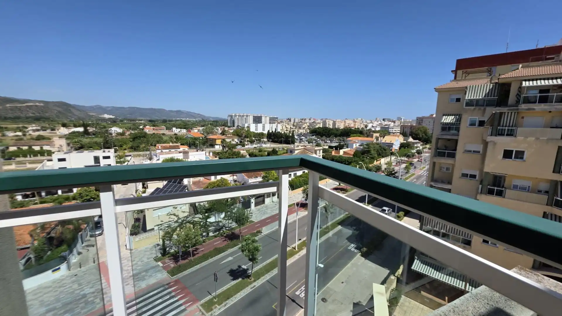 Vista exterior de Piso en venta en Gandia con Aire acondicionado, Calefacción y Terraza