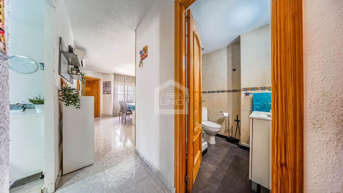 Piso en venta en Alcalá de Henares con Aire acondicionado, Calefacción y Terraza