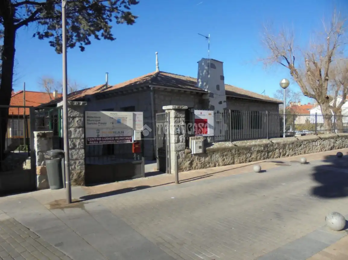 Vista exterior de Piso en venta en Collado Villalba con Calefacción, Terraza y Trastero