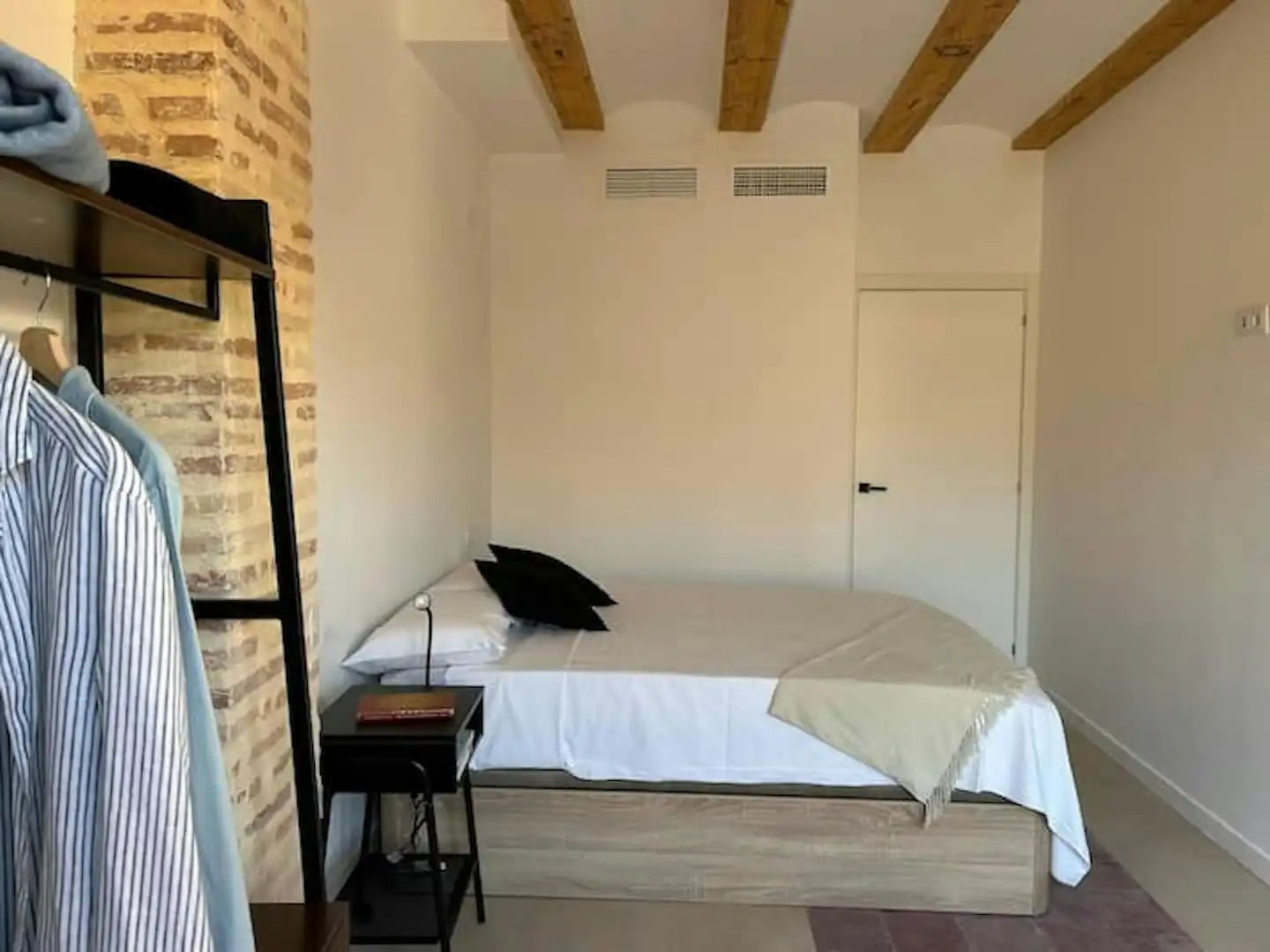 Wohnung zur Miete in N/A, El Carme