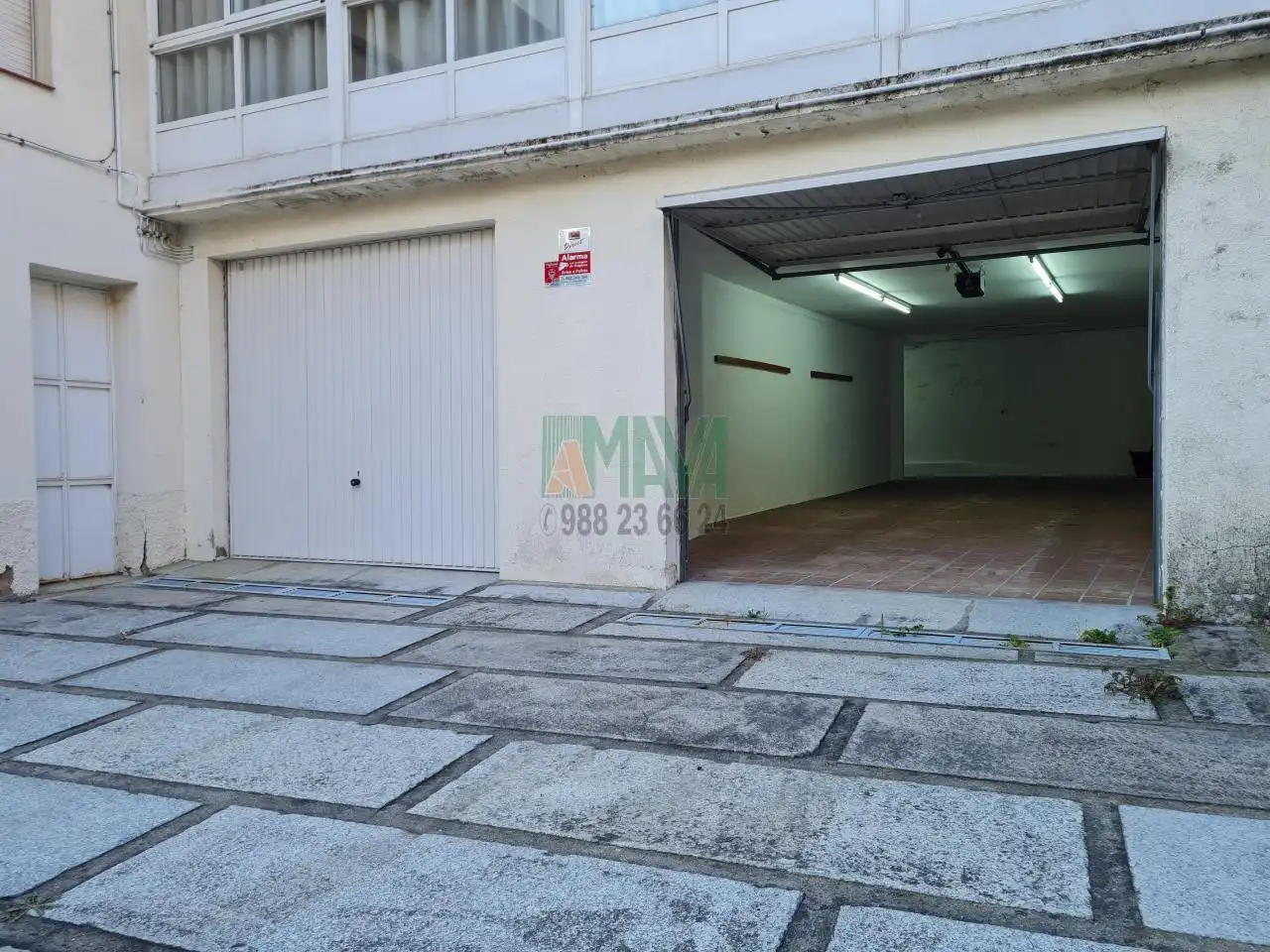 Parking de Piso en venta en Barbadás con Calefacción, Trastero y Balcón